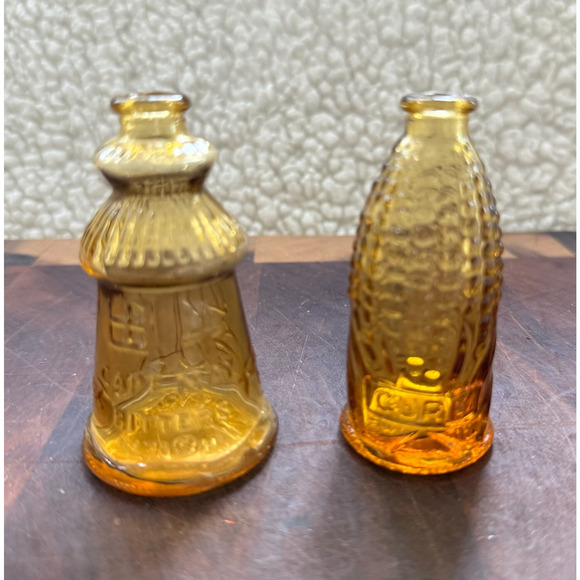 Amber Miniature Bottles Wheaton Glass Set of 2 Corn Cure / Cape May Bitters - Picture 3 of 9
